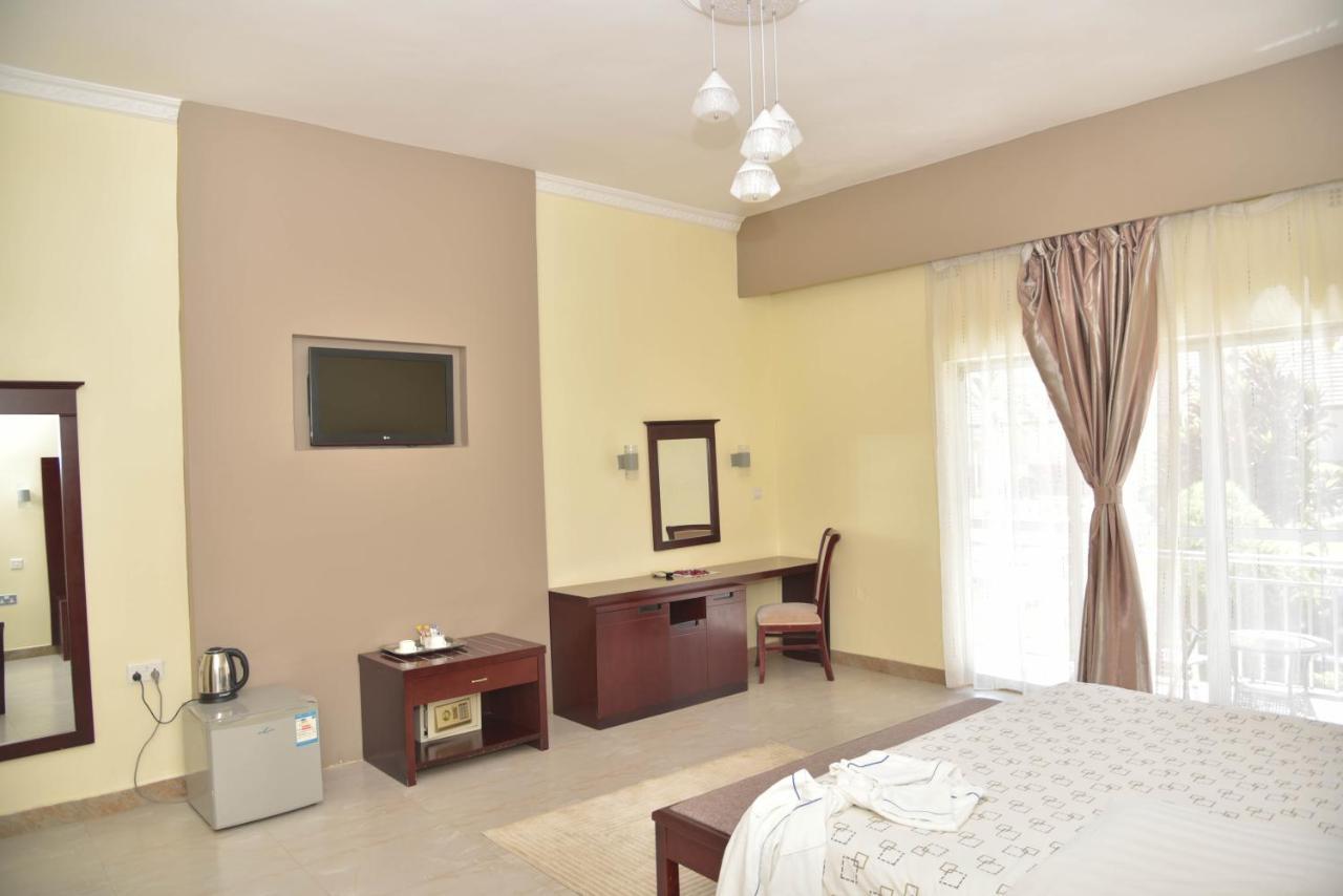 לוסקה Chamba Valley Exotic Hotel מראה חיצוני תמונה