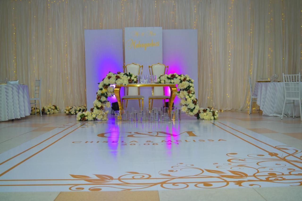 לוסקה Chamba Valley Exotic Hotel מראה חיצוני תמונה