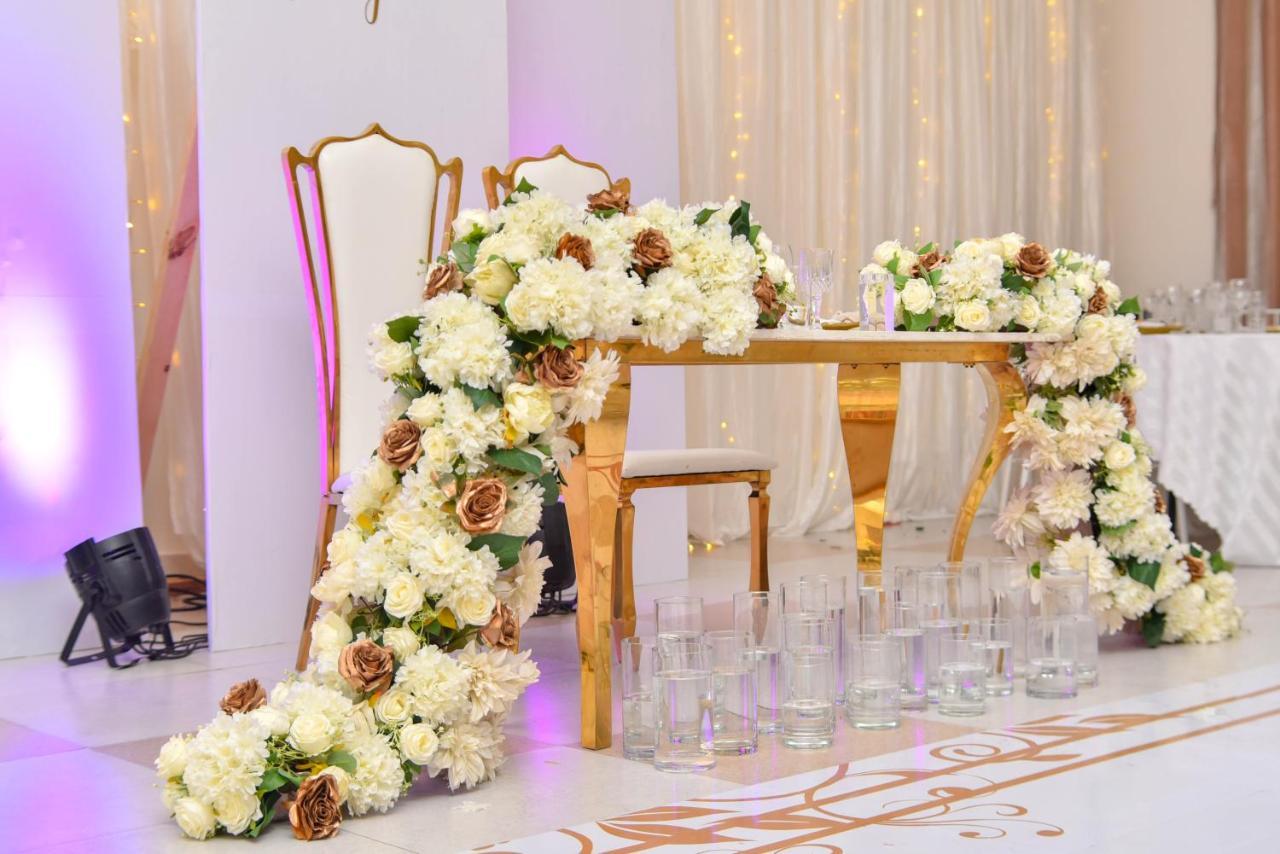 לוסקה Chamba Valley Exotic Hotel מראה חיצוני תמונה
