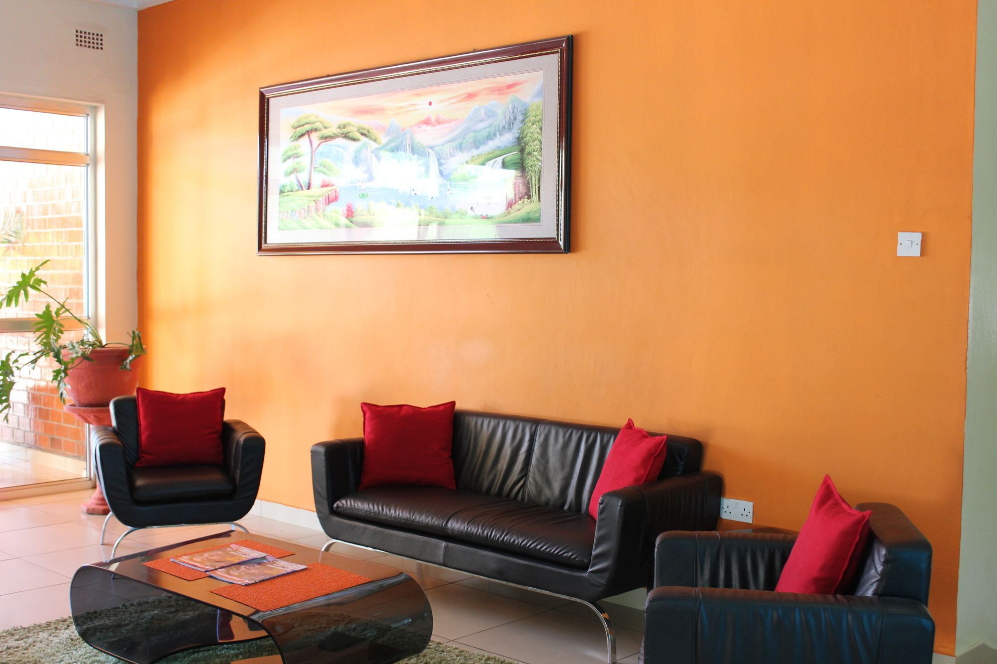 לוסקה Chamba Valley Exotic Hotel מראה חיצוני תמונה