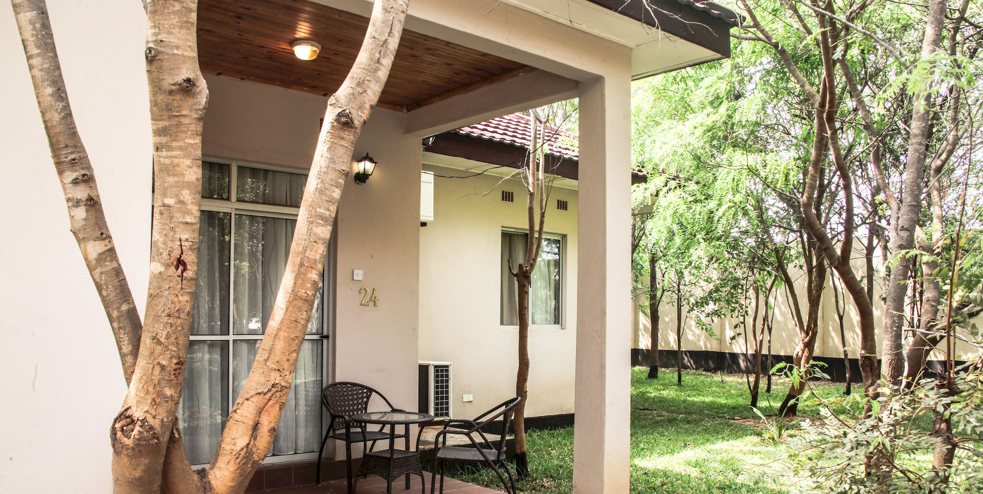 לוסקה Chamba Valley Exotic Hotel מראה חיצוני תמונה